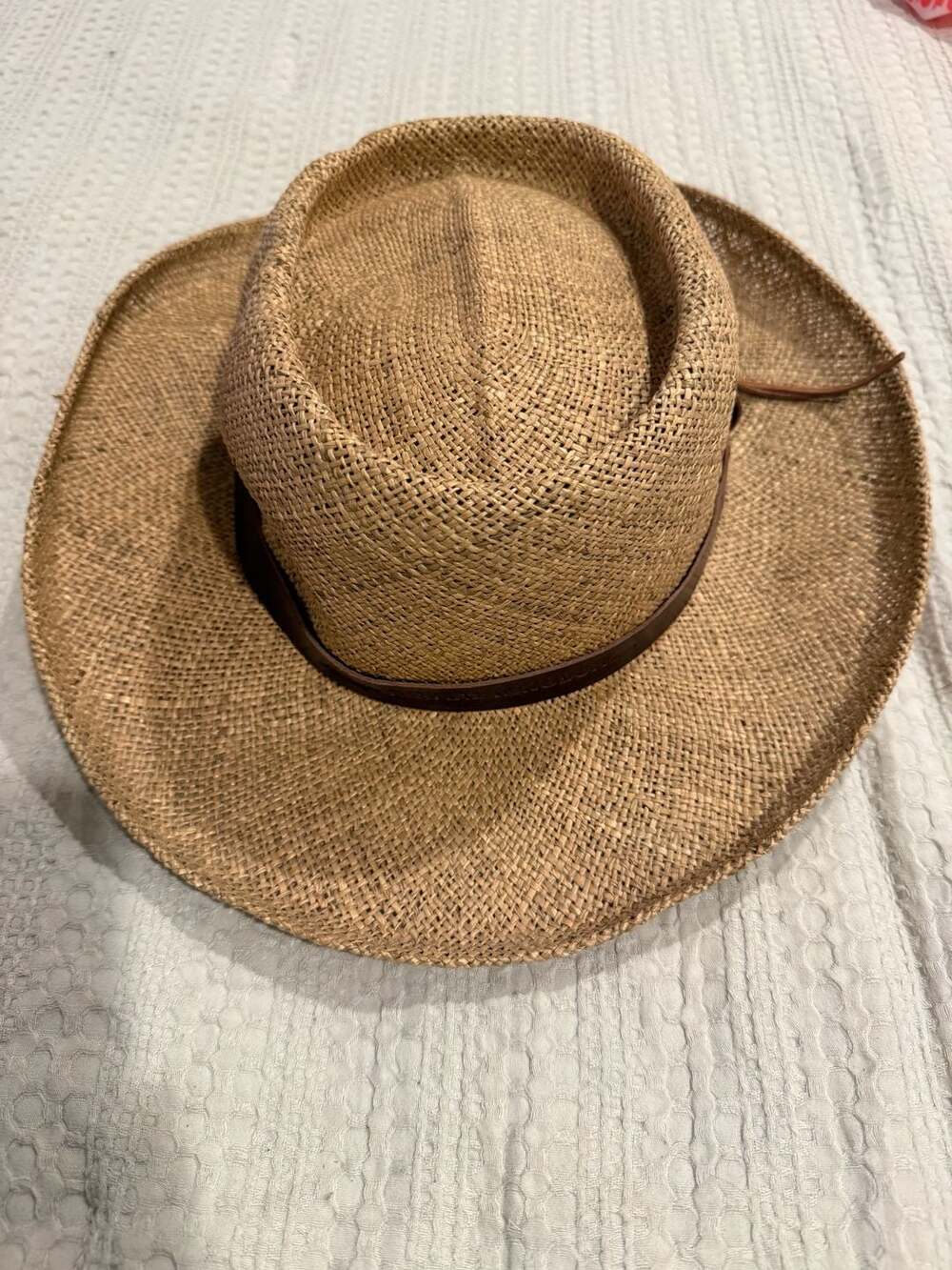 Disney Animal Kingdom Straw Hat L/XL Tan Leather Band Sun